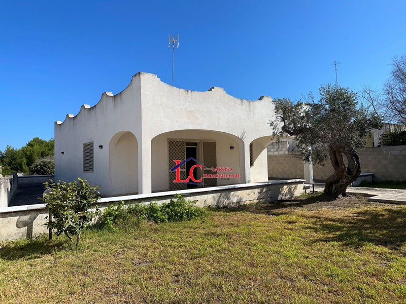 Casa Indipendente in Vendita a Melendugno, zona San Foca, 179'000€, 130 m²
