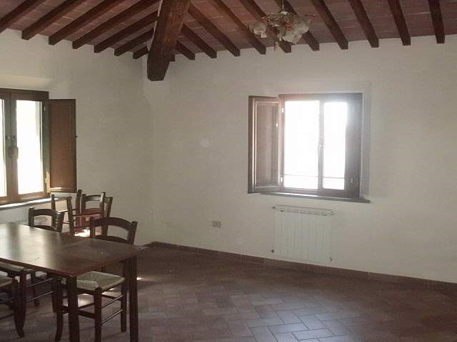 Bilocale in Vendita a Vicopisano, zona San Giovanni Alla Vena, 106'000€, 50 m²