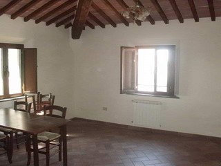 Bilocale in Vendita a Vicopisano, zona San Giovanni Alla Vena, 106'000€, 50 m²