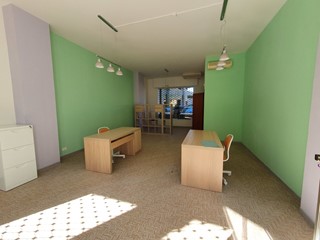 Immobile commerciale in Affitto a Santarcangelo di Romagna, zona Paese, 600€, 40 m²