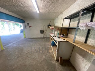 Box in Vendita a Ventimiglia, zona Latte, 33'000€, 21 m²