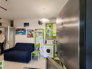 Bilocale in Vendita a Massa, 130'000€, 52 m², arredato