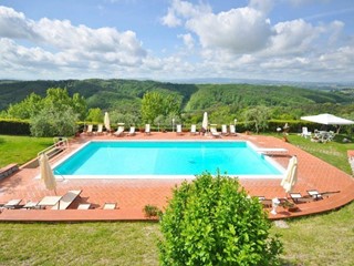 Casale in Vendita a Palaia, 1'050'000€, 550 m²