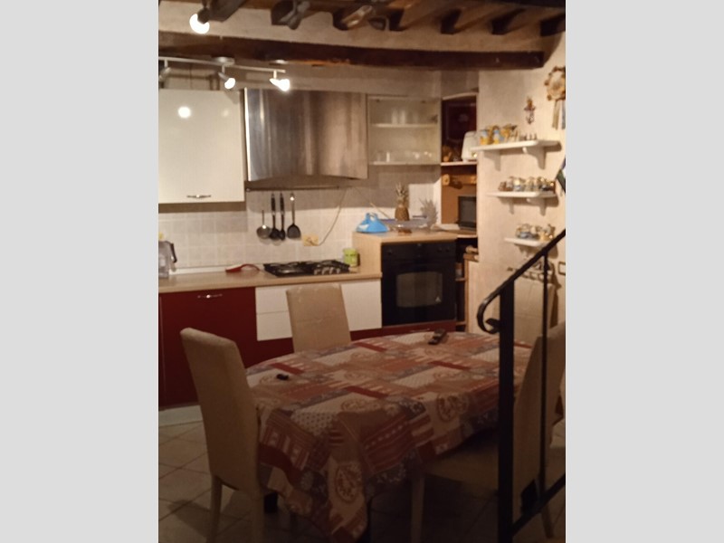 Casa Semi Indipendente in Vendita a Carrara, 110'000€, 50 m², arredato