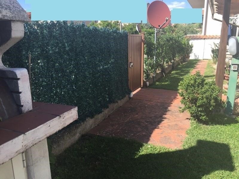 Casa Semi Indipendente in Vendita a Fosdinovo, zona Caniparola, 210'000€, 95 m², arredato
