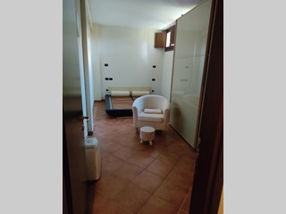 Bilocale in Vendita a Adria, 75'000€, 60 m², arredato