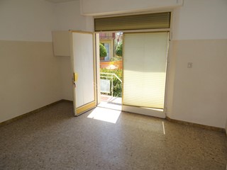 Capannone in Affitto a Senigallia, zona Vivere Verde, 320€, 33 m²