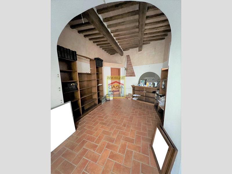 Immobile commerciale in Vendita a Pisa, 89'000€, 25 m²