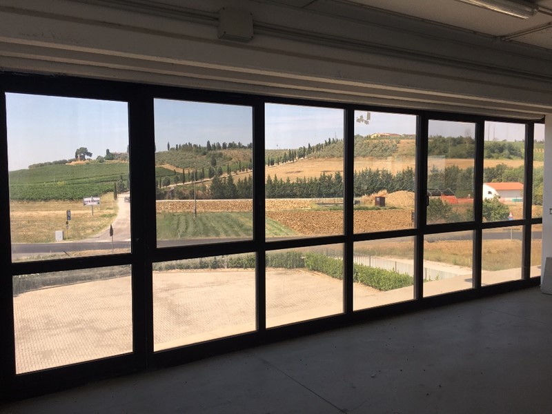 Capannone in Affitto a Cerreto Guidi, 3'000€, 420 m²