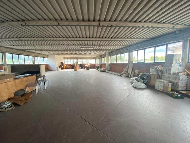 Capannone in Affitto a Empoli, zona Martignana, 2'000&euro;, 800 m²