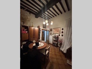 Appartamento in Vendita a Siena, 400'000€, 120 m²