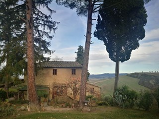Casale in Vendita a Volterra, 890'000€, 650 m²
