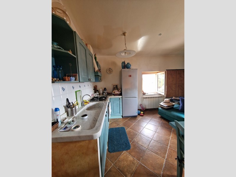 Bilocale in Vendita a Arcola, 90'000€, 62 m²