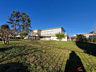 Villa in Vendita a Thiene, 330'000€, 600 m²