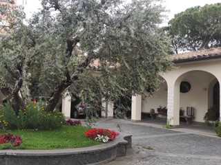 Villa in Vendita a Roma, 2'950'000€, 1710 m²