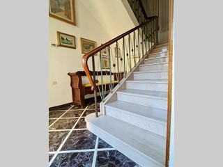 Villetta a schiera in Vendita a Fucecchio, 250'000€, 180 m², con Box