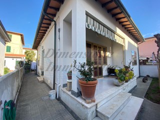 Casa Indipendente in Vendita a Rosignano Marittimo, zona Rosignano Solvay, 265'000€, 115 m²