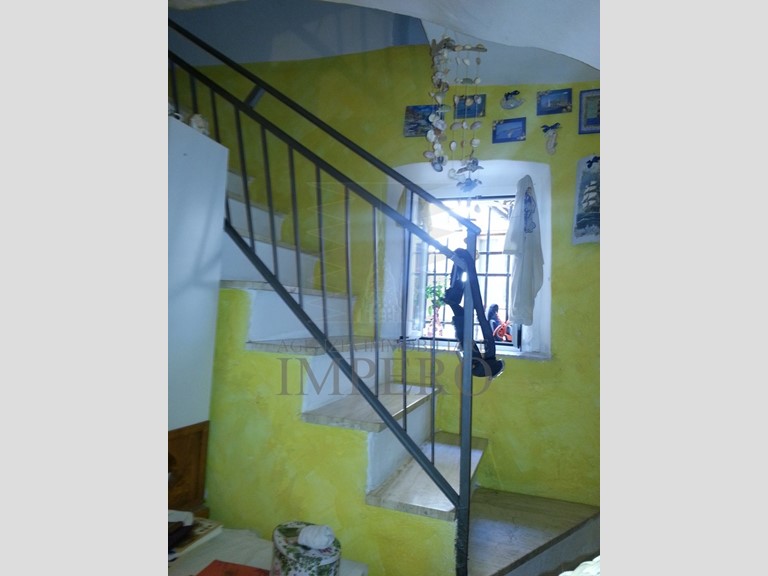 Casa Semi Indipendente in Vendita a Camporosso, 83'000€, 60 m²