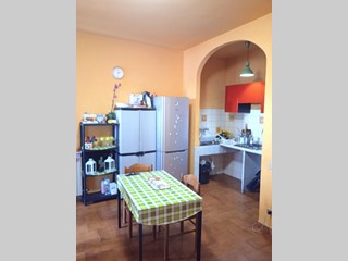 Bilocale in Vendita a Carrara, 95'000€, 60 m²