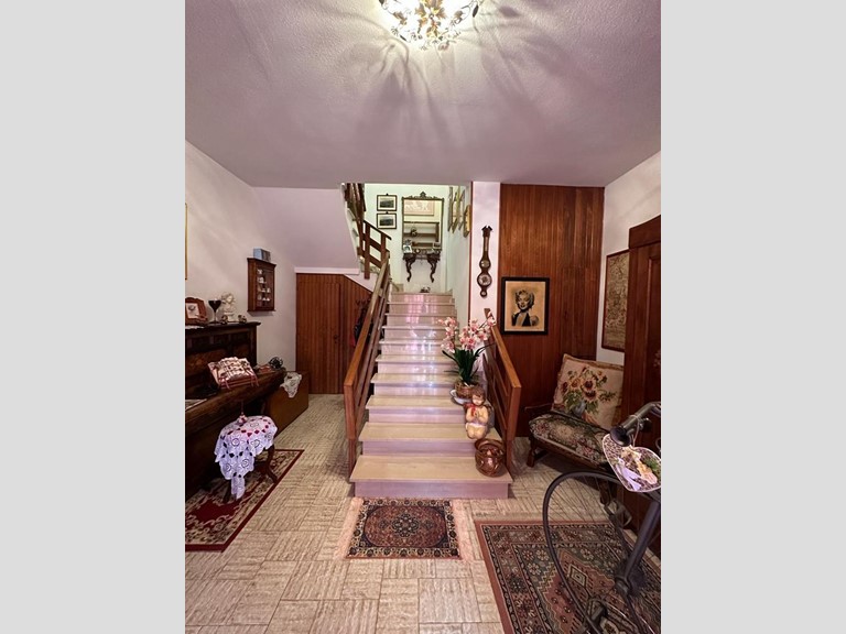 Quadrilocale in Vendita a Castelfiorentino, 177'000€, 100 m², con Box