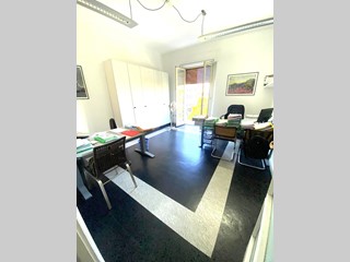 Appartamento in Vendita a Massa, 220'000€, 85 m²