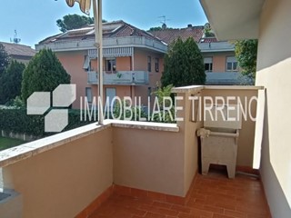 Trilocale in Affitto a Massa, zona Marina di Massa, 60 m², arredato