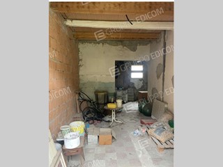 Casa Indipendente in Vendita a Lugo, zona Santa Maria In Fabriago, 36'000€, 259 m²