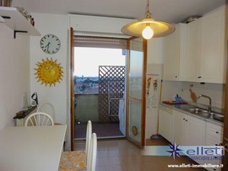 Quadrilocale in Vendita a Massa, zona Romagnano, 199'000€, 95 m², arredato