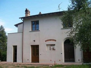 Casa Semi Indipendente in Vendita a Montopoli in Val d'Arno, 265'000€, 195 m², arredato, con Box
