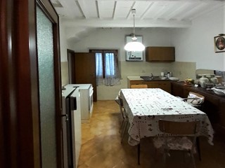 Quadrilocale in Vendita a San Miniato, zona Balconevisi, 65'000€, 90 m²