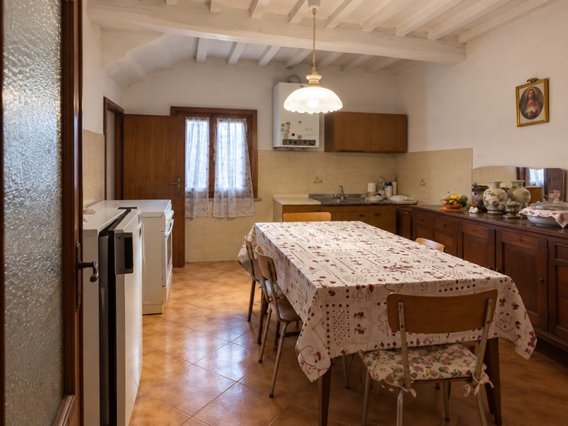 Quadrilocale in Vendita a San Miniato, zona Genovini, 65'000&euro;, 90 m²