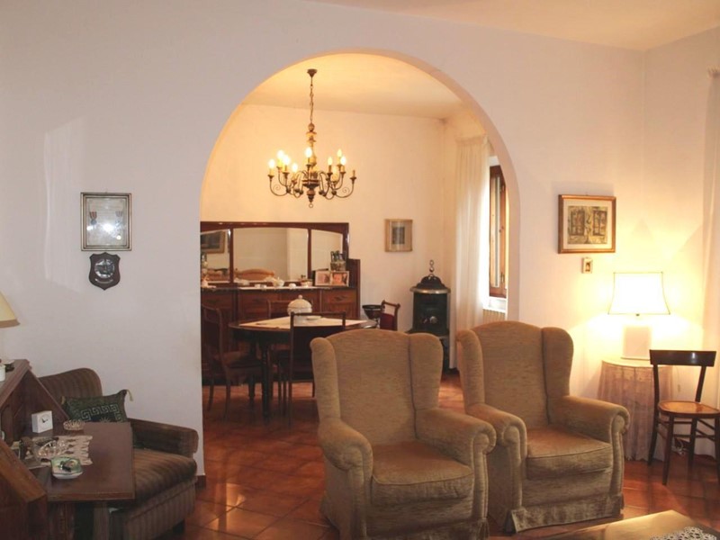 Casa Indipendente in Vendita a Capannoli, zona San Pietro In Belvedere, 199'000€, 120 m², con Box