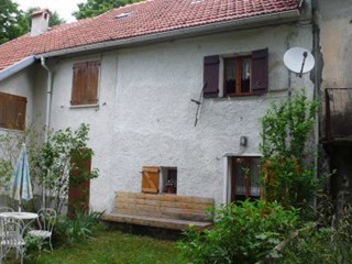 Casa Semi Indipendente in Vendita a Sassello, zona Piampaludo, 38'000€, 80 m²