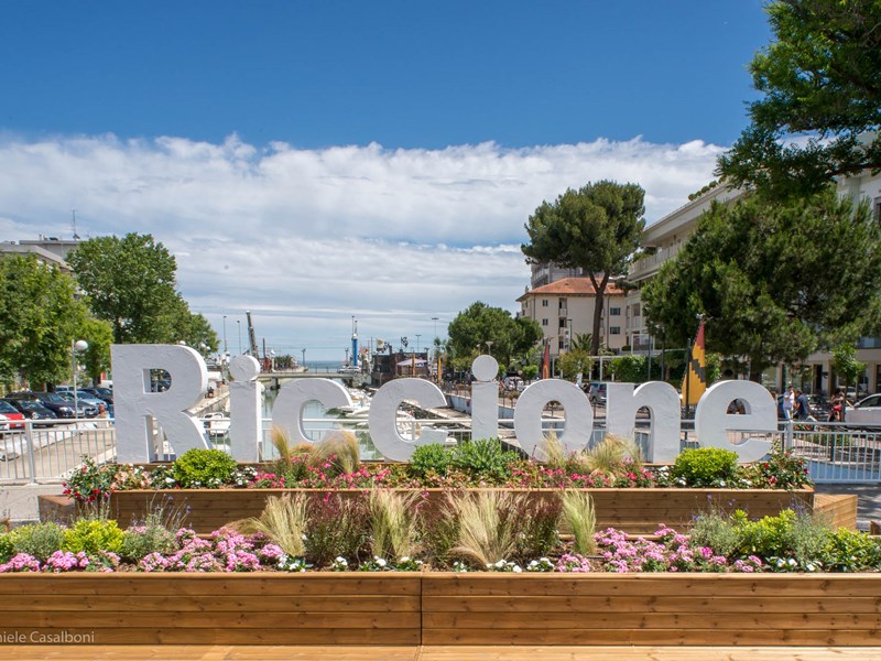 Monolocale in Affitto a Riccione, zona lungomare, 450€, 28 m², arredato