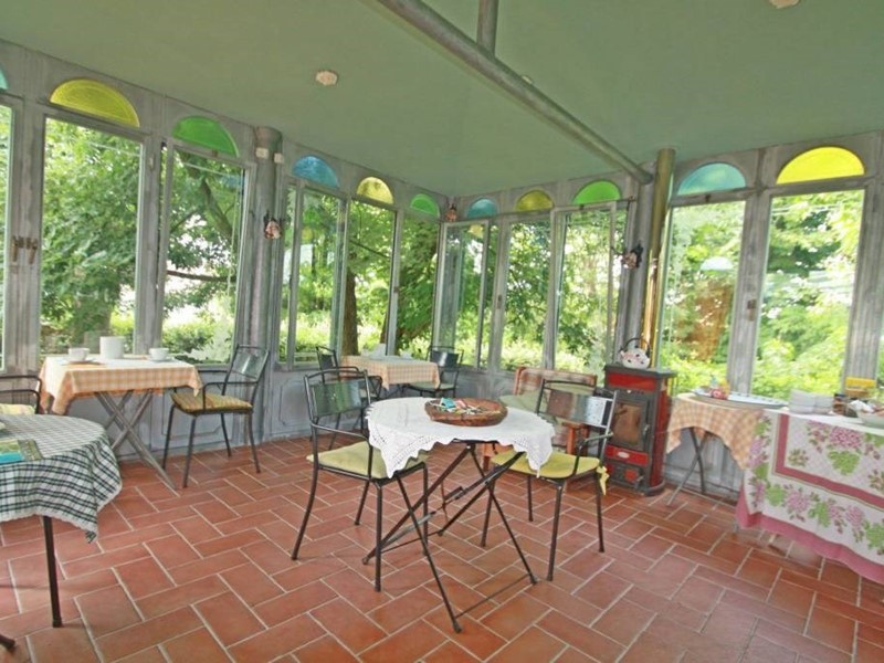 Villa in Vendita a Lucca, zona Arancio, 525'000€, 270 m², arredato, con Box