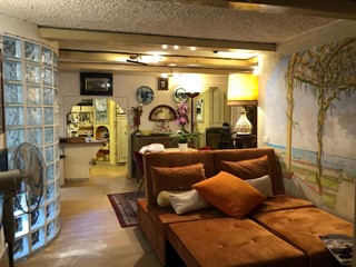 Casa Semi Indipendente in Vendita a Montignoso, 500'000€, 300 m², arredato