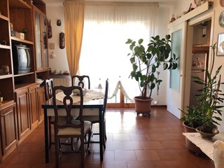 Quadrilocale in Vendita a Certaldo, 160'000€, 95 m², con Box