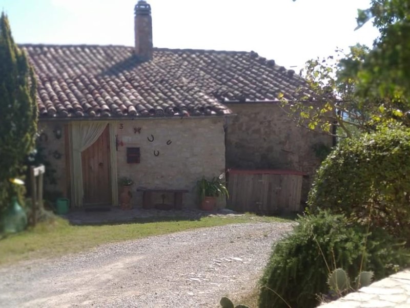 Casa Semi Indipendente in Vendita a Semproniano, 140'000€, 160 m², arredato