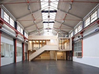 Capannone in Vendita a Massa, 850'000€, 1500 m²