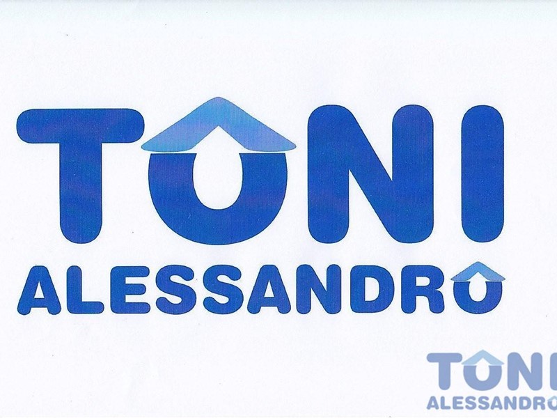 Capannone in Vendita a Empoli, 900'000€, 2300 m²