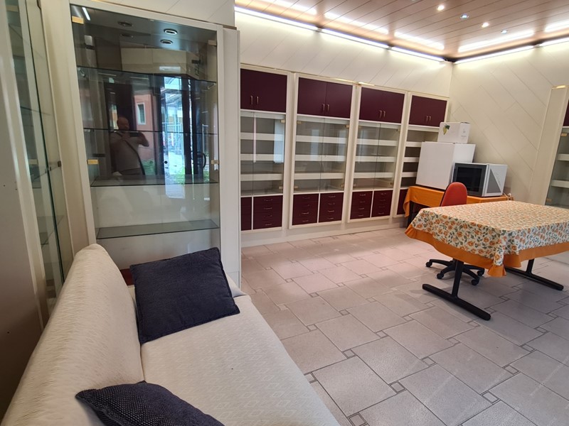 Ufficio in Affitto a San Giorgio delle Pertiche, 350€, 40 m²