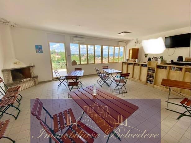 Capannone in Affitto a Lastra a Signa, 12'000€, 1500 m²