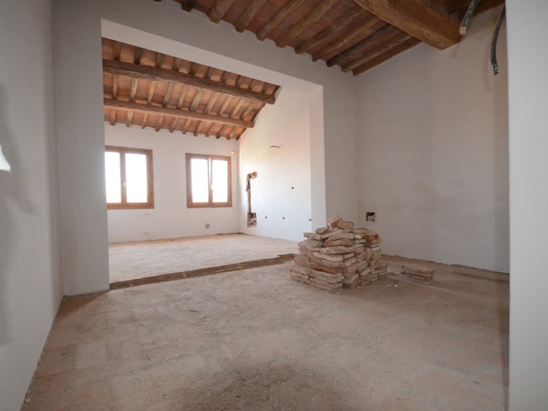 Trilocale in Vendita a Cerreto Guidi, zona Stabbia, 120'000€, 80 m²