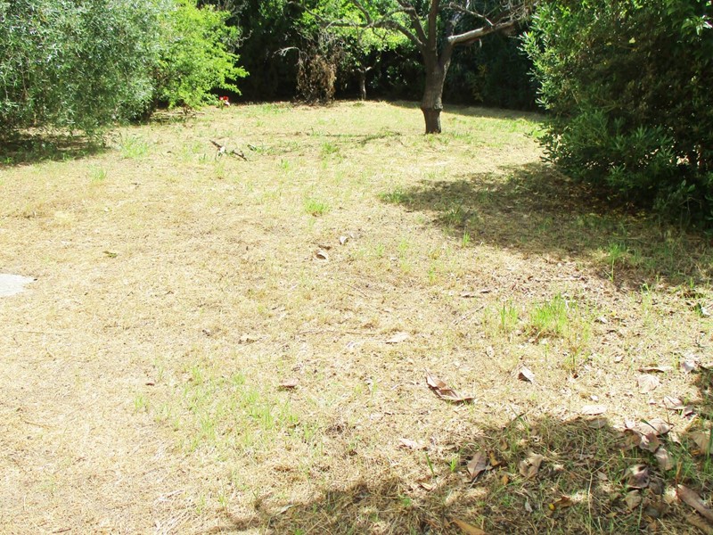 Villa in Vendita a Pontedera, 600'000€, 300 m², con Box