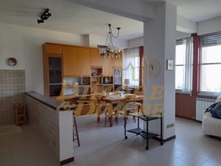 Trilocale in Vendita a Premeno, 80'000€, 70 m², arredato