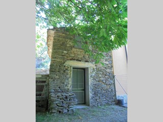 Casa di corte in Vendita a Massa, 35'000€, 30 m²