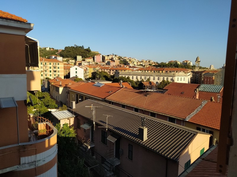 Quadrilocale in Vendita a Savona, zona VILLAPIANA, 129'000€, 75 m²