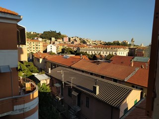 Quadrilocale in Vendita a Savona, zona VILLAPIANA, 129'000€, 75 m²