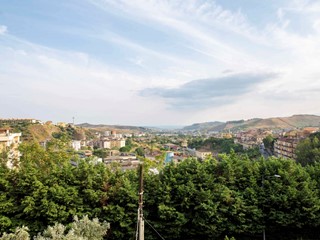 Appartamento in Vendita a Catanzaro, 45'000&euro;, 120 m²