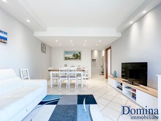 Trilocale in Vendita a Massa, zona Ronchi, 350'000€, 116 m², arredato